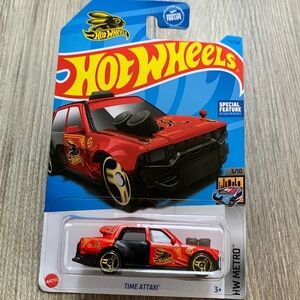 Hot Wheels Time Attaxi Metro Red Taxi Cab HotWheels Chinese New Year Rabbit 2023